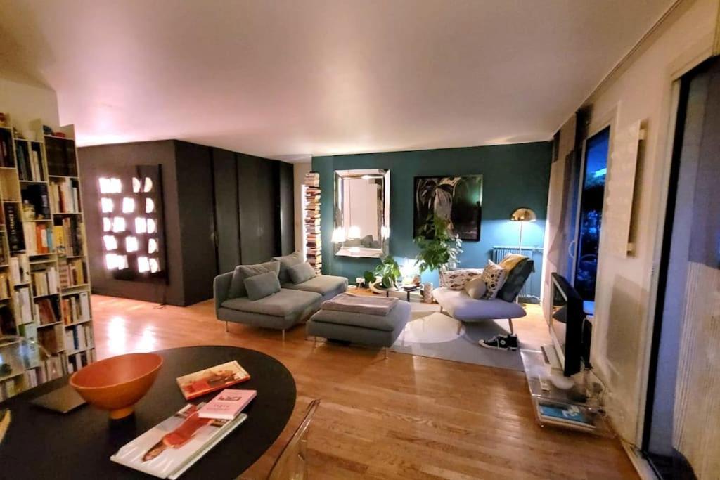 Lovely Artist Appartment Париж Екстериор снимка